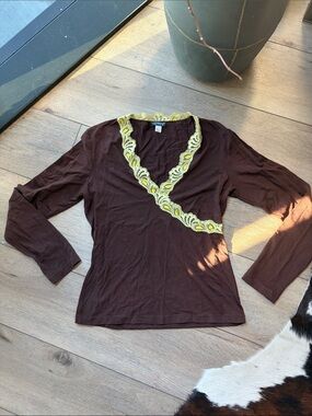 Cosabella Brown Long-Sleeve V-Neck Top with chartreuse Lace Trim